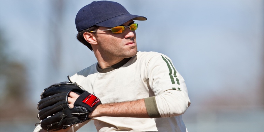 what sunglasses do mlb players wear